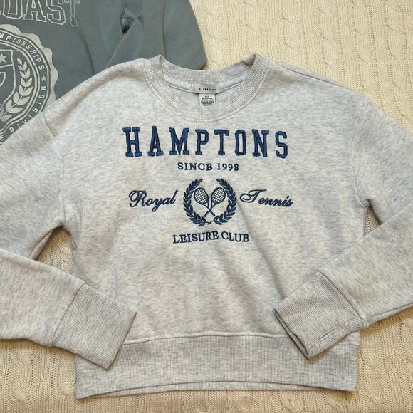 Bundle of Preppy Sweatshirts sz S (6-7) Hamptons Sweatshirt - Picture 9 of 9